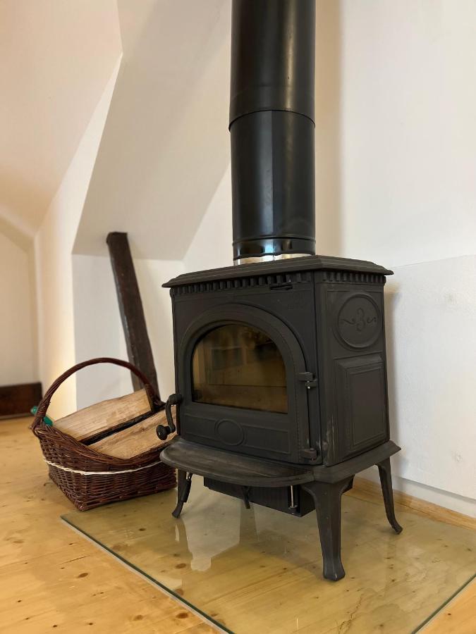 Apartment Trotuar Banská Štiavnica المظهر الخارجي الصورة